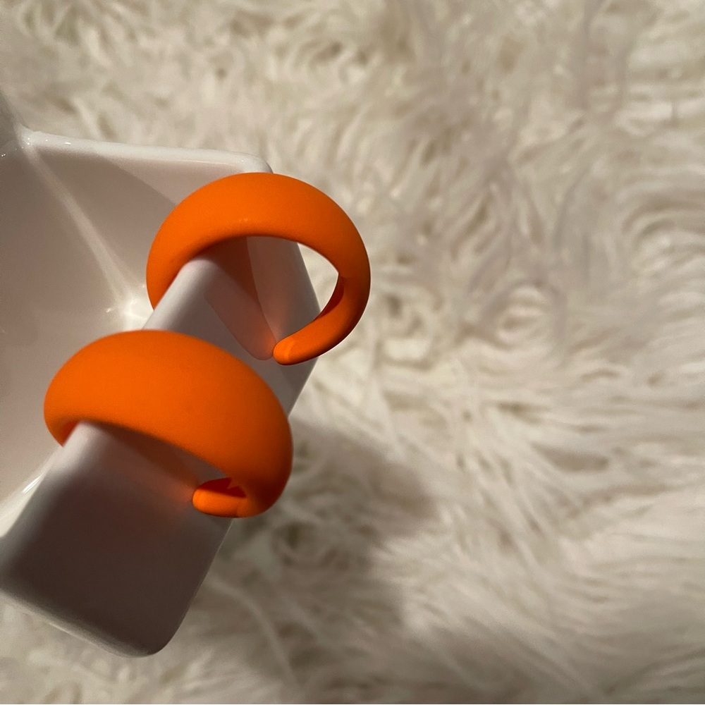 Orange Earrings - Picture 7 of 8